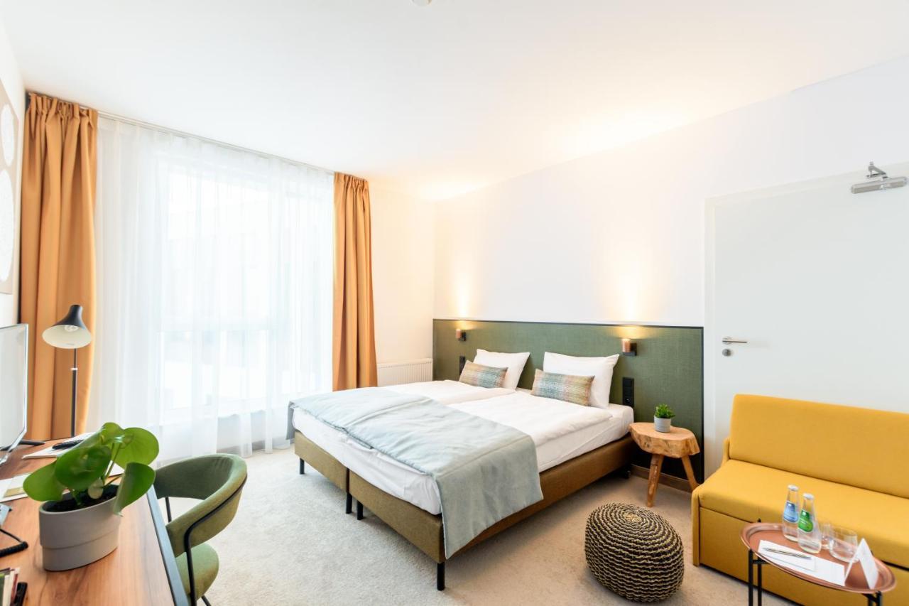 Arche Hotel Люблин Екстериор снимка